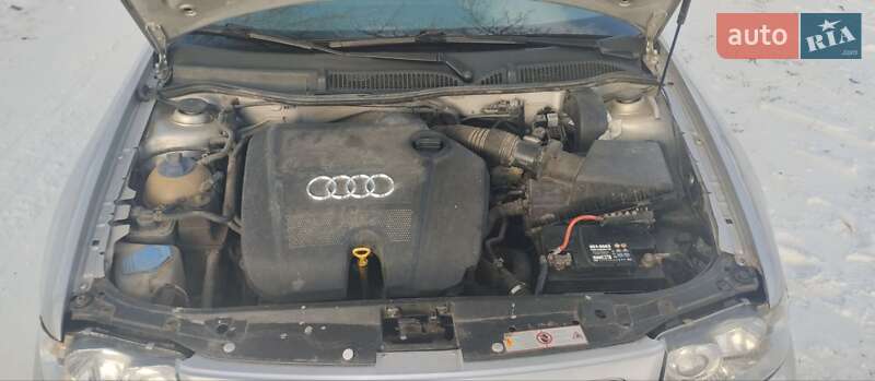 Хетчбек Audi A3 2001 в Добровеличківці