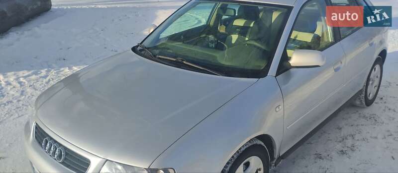 Хетчбек Audi A3 2001 в Добровеличківці