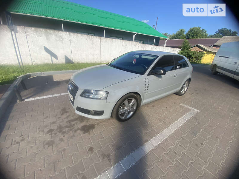 Хэтчбек Audi A3 2008 в Чернигове