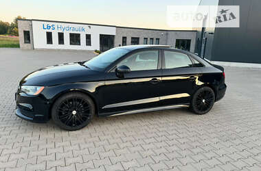 Седан Audi A3 2015 в Одессе