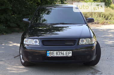 Хетчбек Audi A3 2002 в Южноукраїнську