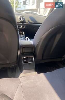 Хэтчбек Audi A3 2013 в 