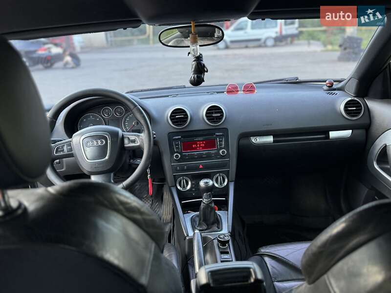 Кабриолет Audi A3 2011 в Кривом Роге