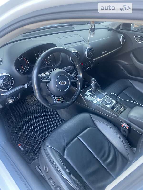 Седан Audi A3 2015 в Киеве фото 5 Седан Audi A3 2015 в Киеве