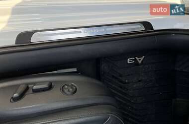 Хэтчбек Audi A3 2016 в 