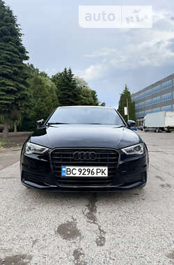 Седан Audi A3 2014 в Львове