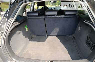Хэтчбек Audi A3 2004 в 