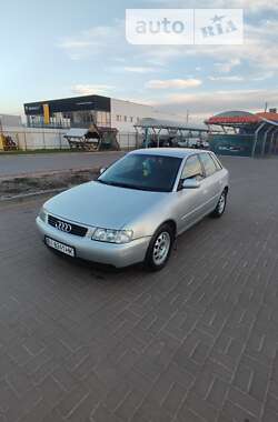 Хетчбек Audi A3 2000 в Полтаві