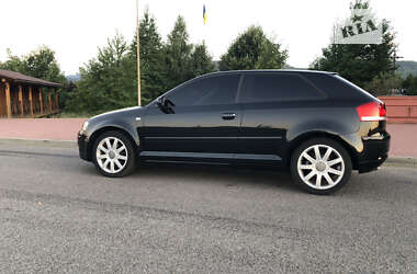 Хэтчбек Audi A3 2007 в Виноградове