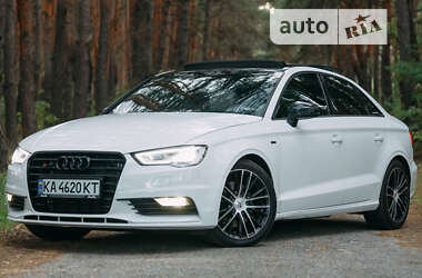 Седан Audi A3 2015 в Киеве