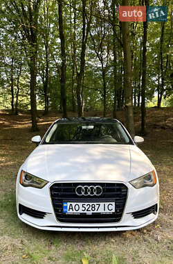 Седан Audi A3 2016 в Виноградове