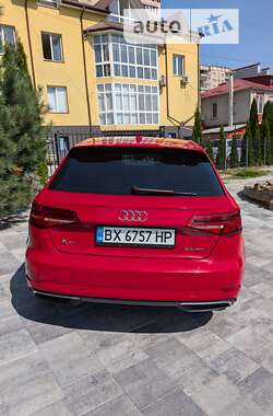 Хэтчбек Audi A3 2016 в Хмельницком