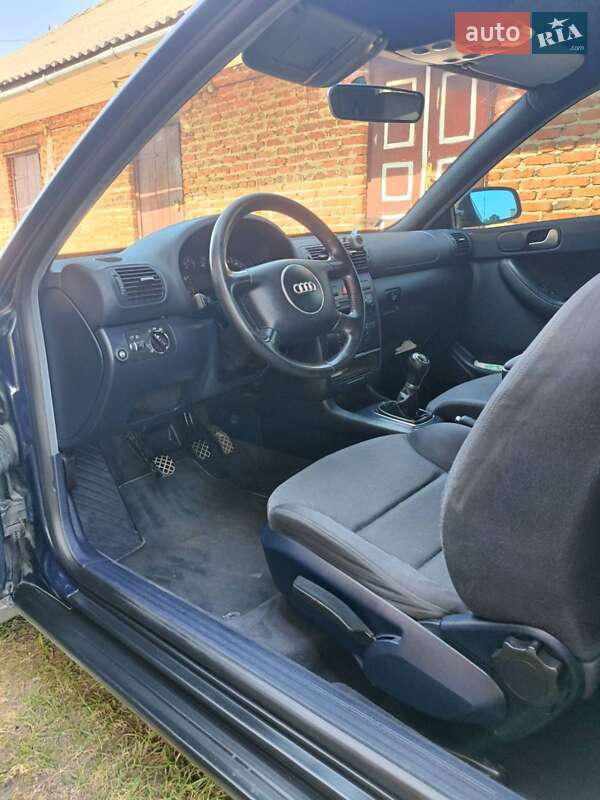Хетчбек Audi A3 2001 в Тернополі