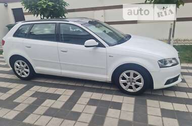 Хэтчбек Audi A3 2011 в Черкассах