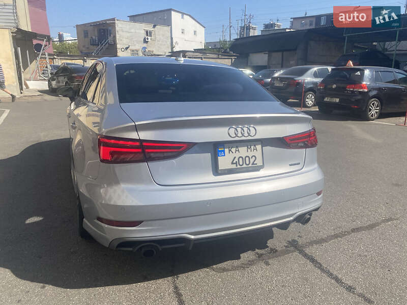 Седан Audi A3 2017 в Києві