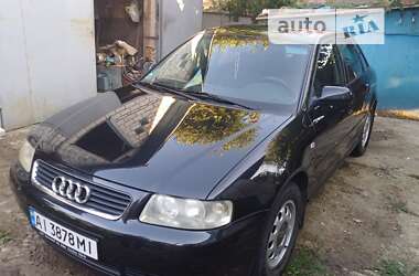 Хетчбек Audi A3 2003 в Димері