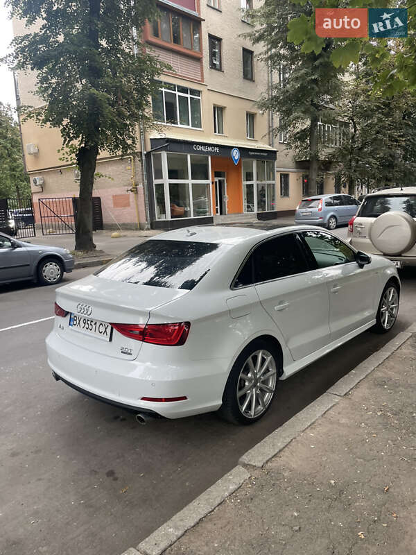 Седан Audi A3 2016 в Хмельницком