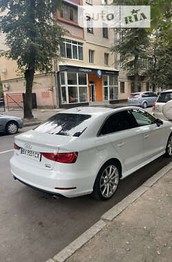 Седан Audi A3 2016 в Хмельницком