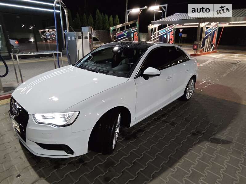 Седан Audi A3 2015 в Белой Церкви