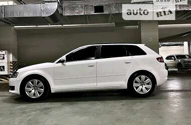 Хэтчбек Audi A3 2009 в Днепре