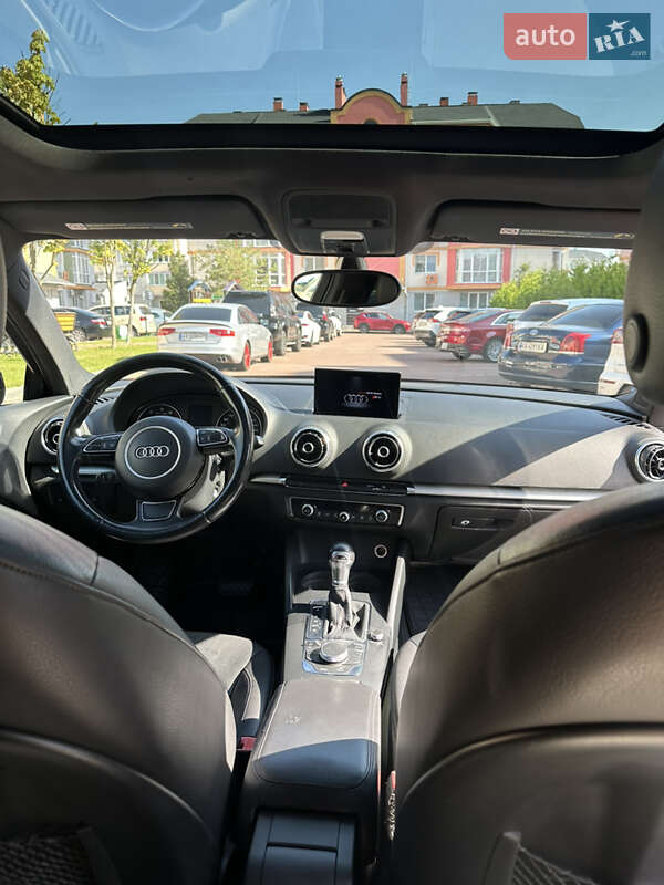 Седан Audi A3 2014 в Киеве