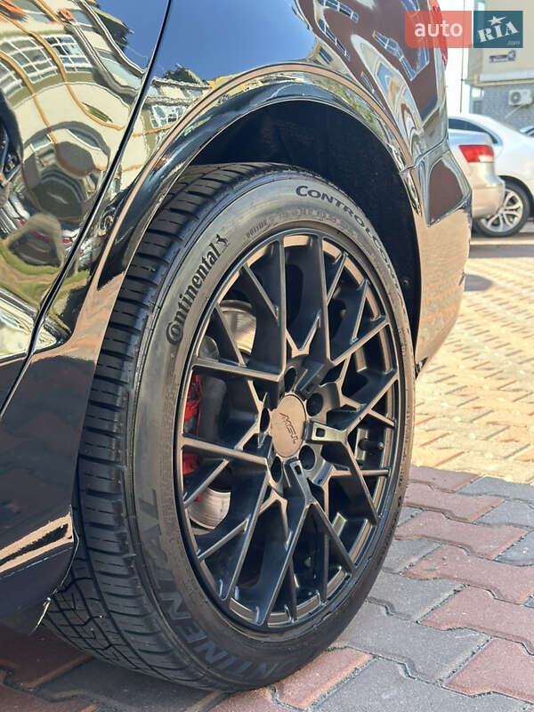 Седан Audi A3 2014 в Киеве