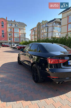 Седан Audi A3 2014 в 