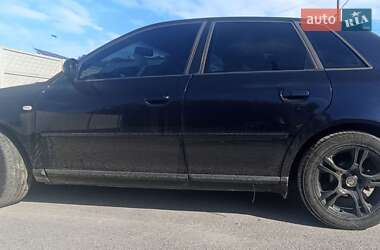 Хэтчбек Audi A3 2002 в 