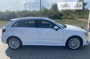 Хетчбек Audi A3 2015 в Мукачевому