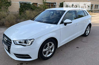 Хэтчбек Audi A3 2013 в Мене