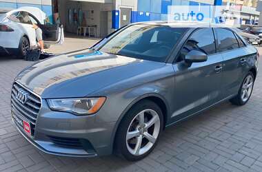 Седан Audi A3 2014 в Одесі