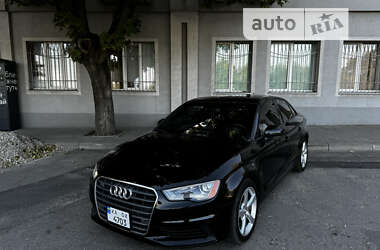 Седан Audi A3 2014 в Днепре