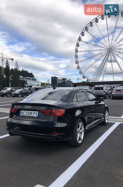 Седан Audi A3 2014 в Дрогобичі