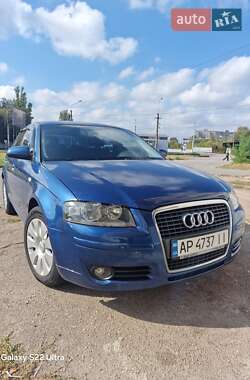 Хэтчбек Audi A3 2006 в 
