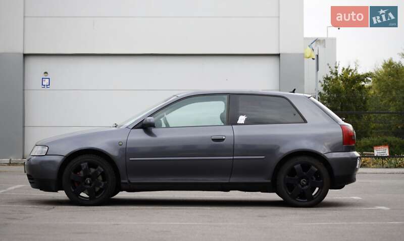 Хэтчбек Audi A3 1999 в Харькове