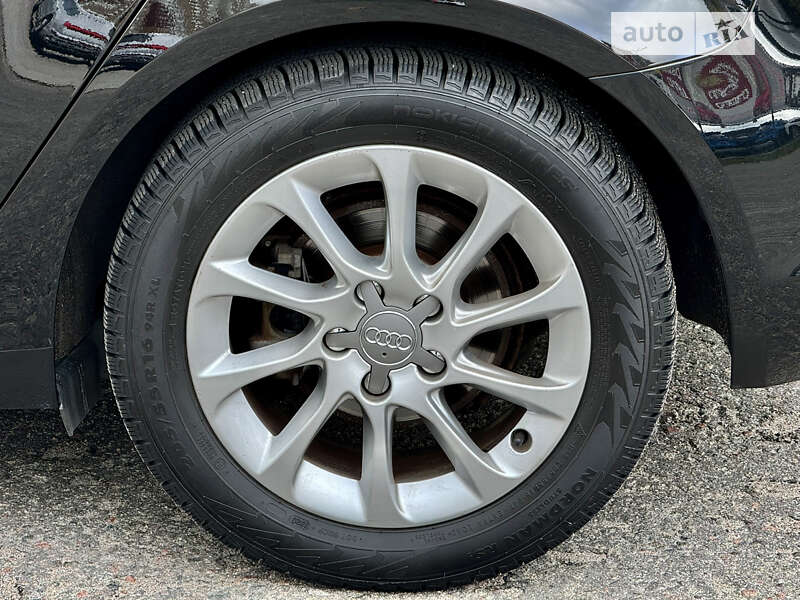 Хэтчбек Audi A3 2016 в Киеве