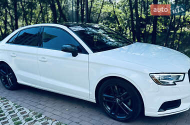 Седан Audi A3 2019 в 