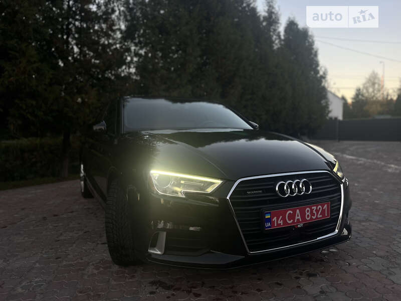 Седан Audi A3 2017 в Львове