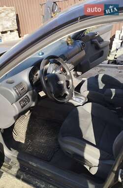 Хэтчбек Audi A3 1999 в 