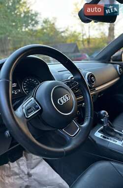 Седан Audi A3 2016 в 