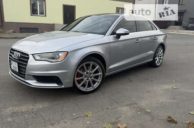 Седан Audi A3 2014 в Киеве