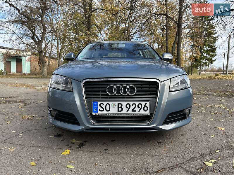 Хэтчбек Audi A3 2009 в Лебедине