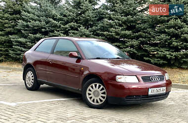 Хетчбек Audi A3 1998 в Харкові