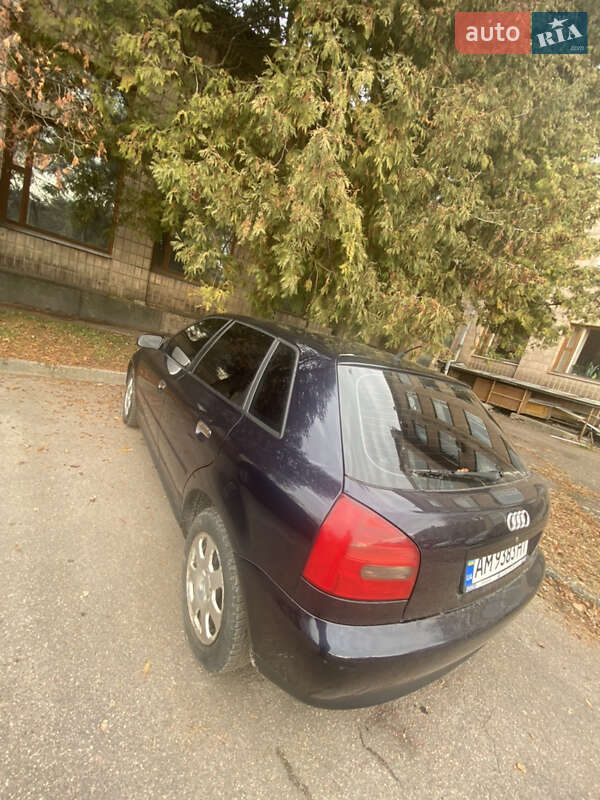 Хетчбек Audi A3 2002 в Бердичеві
