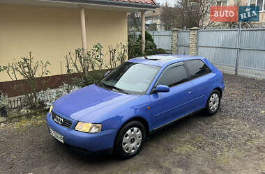 Хетчбек Audi A3 1996 в Ужгороді