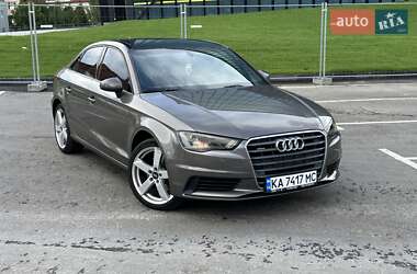 Седан Audi A3 2015 в 