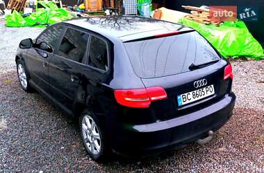 Хэтчбек Audi A3 2009 в 