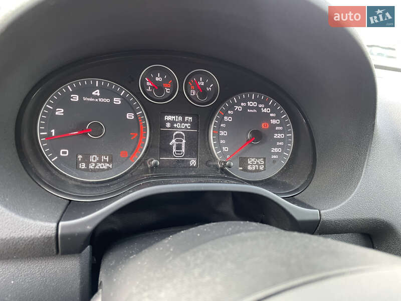 Хэтчбек Audi A3 2011 в Ивано-Франковске фото 5 Хэтчбек Audi A3 2011 в Ивано-Франковске