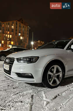 Седан Audi A3 2015 в Києві