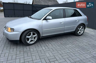 Хетчбек Audi A3 2001 в Костопілі